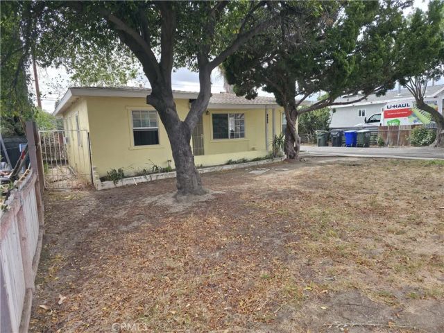 9060 Hemlock, Fontana, CA 92335