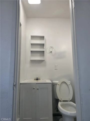 9060 Hemlock, Fontana, CA 92335