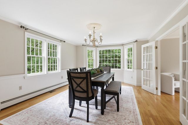 8 Bear Hill Road, Windham, NH 03087