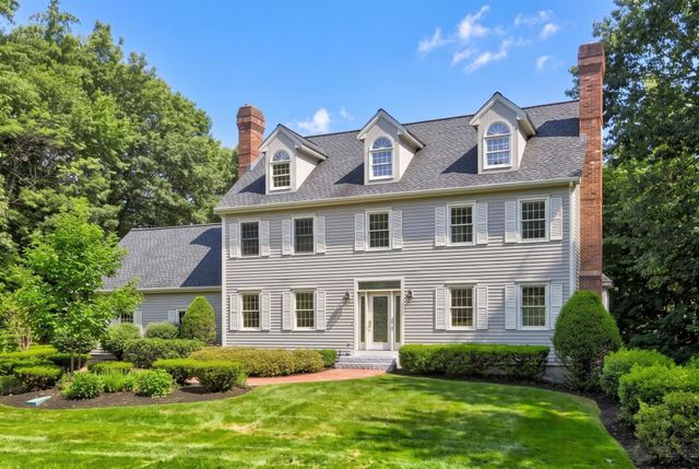 8 Bear Hill Road, Windham, NH 03087