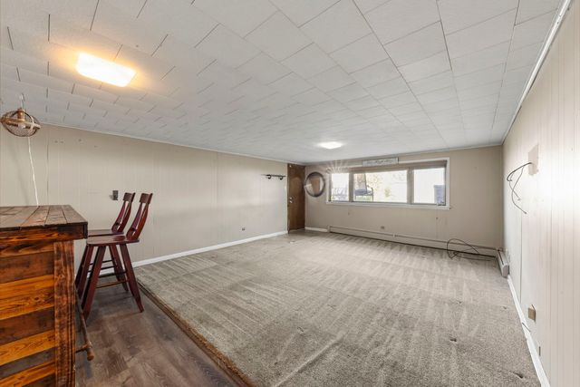 6908 W Edgewood Road, Palos Heights, IL 60463