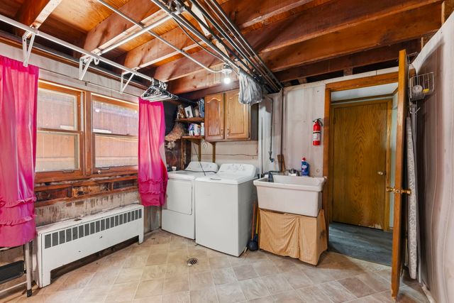 6908 W Edgewood Road, Palos Heights, IL 60463