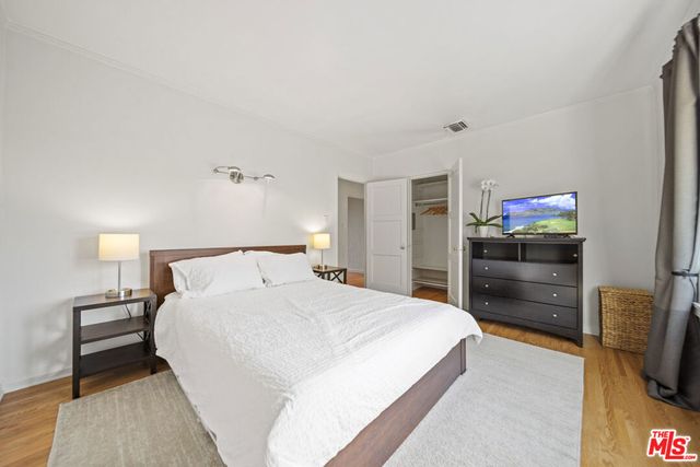 837 N Harper Avenue, Los Angeles, CA 90046