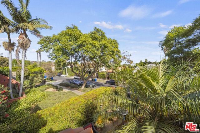 837 N Harper Avenue, Los Angeles, CA 90046