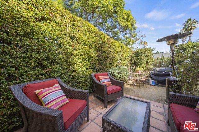 837 N Harper Avenue, Los Angeles, CA 90046