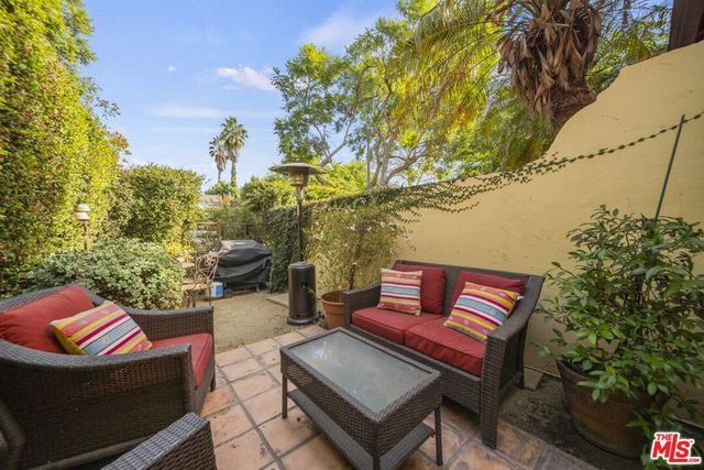 837 N Harper Avenue, Los Angeles, CA 90046
