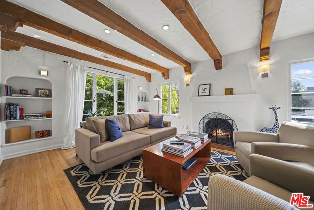 837 N Harper Avenue, Los Angeles, CA 90046