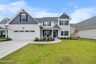 74 W Weatherbee Way, Hampstead, NC 28443