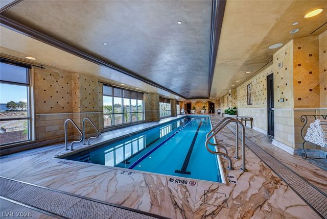 9101 Alta Drive 16, Las Vegas, NV 89145