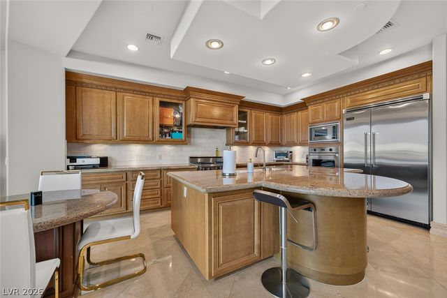 9101 Alta Drive 16, Las Vegas, NV 89145