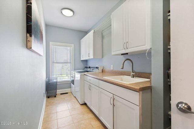 4276 Loblolly Circle SE, Boiling Spring Lakes, NC 28461