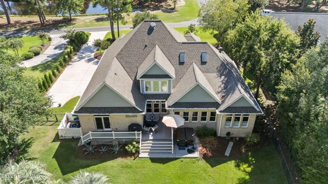 4276 Loblolly Circle SE, Boiling Spring Lakes, NC 28461