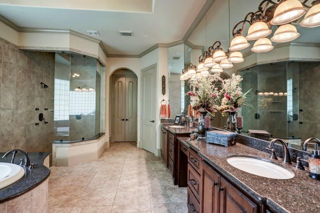 25 Little Trail, Missouri City, TX 77459
