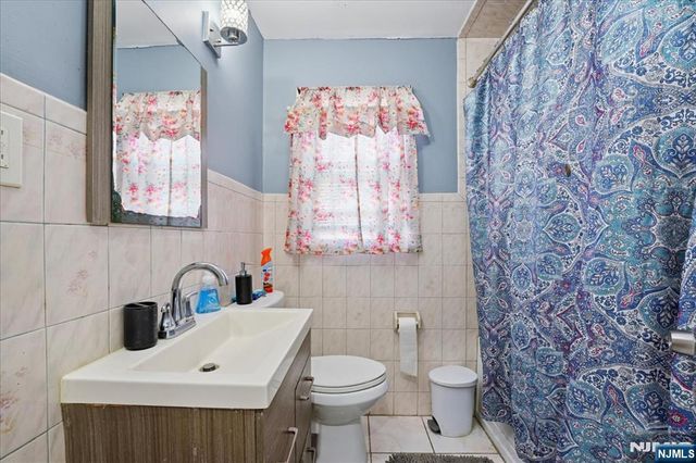 30 Decker Road, Wanaque, NJ 07420