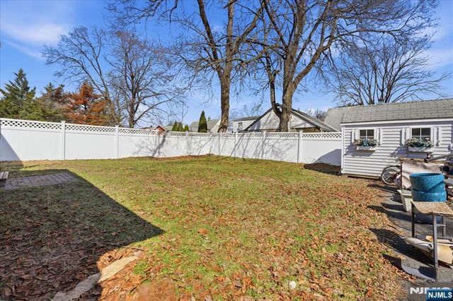 30 Decker Road, Wanaque, NJ 07420
