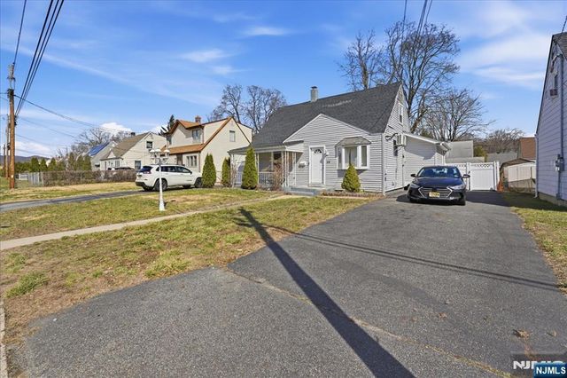 30 Decker Road, Wanaque, NJ 07420