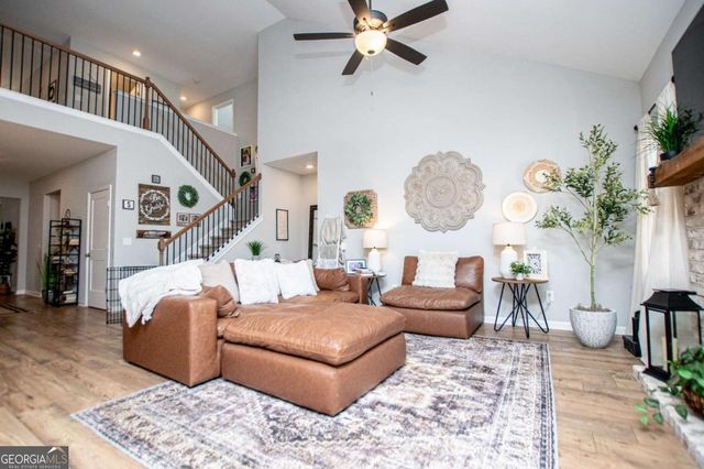 104 Kingston Circle, Carrollton, GA 30117