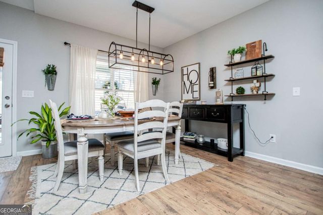 104 Kingston Circle, Carrollton, GA 30117