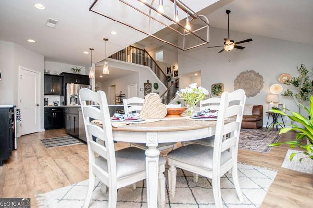 104 Kingston Circle, Carrollton, GA 30117