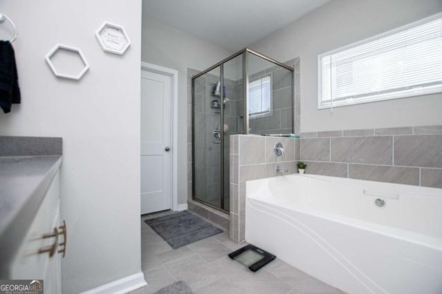 104 Kingston Circle, Carrollton, GA 30117