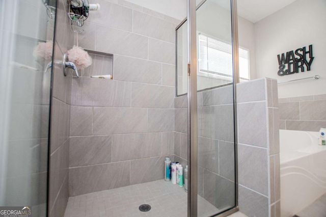 104 Kingston Circle, Carrollton, GA 30117