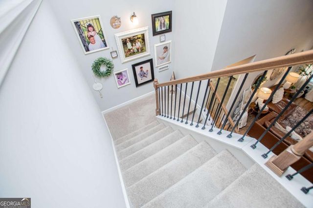 104 Kingston Circle, Carrollton, GA 30117