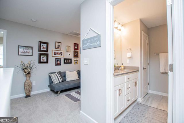 104 Kingston Circle, Carrollton, GA 30117