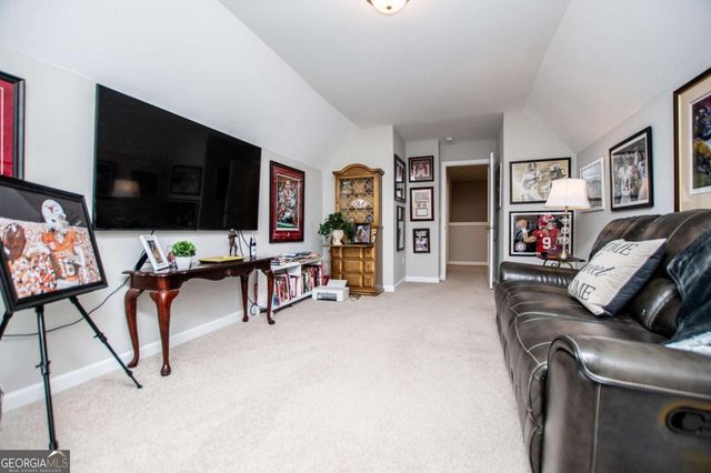 104 Kingston Circle, Carrollton, GA 30117