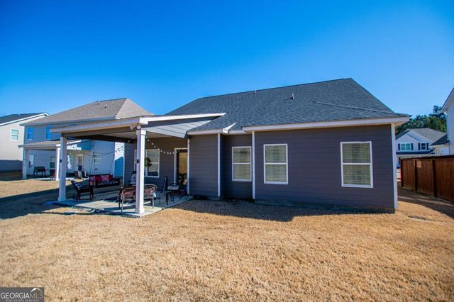 104 Kingston Circle, Carrollton, GA 30117