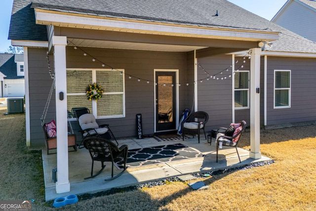 104 Kingston Circle, Carrollton, GA 30117