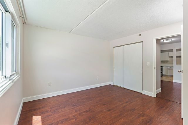 200 Cove Way 217, Quincy, MA 02169