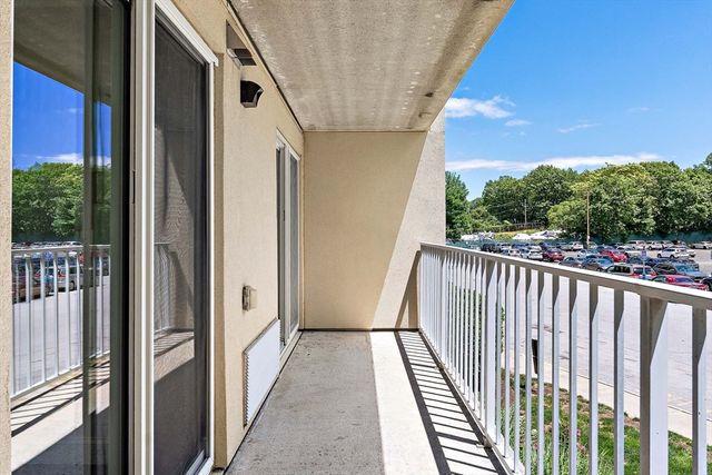 200 Cove Way 217, Quincy, MA 02169