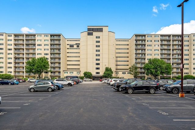 200 Cove Way 217, Quincy, MA 02169