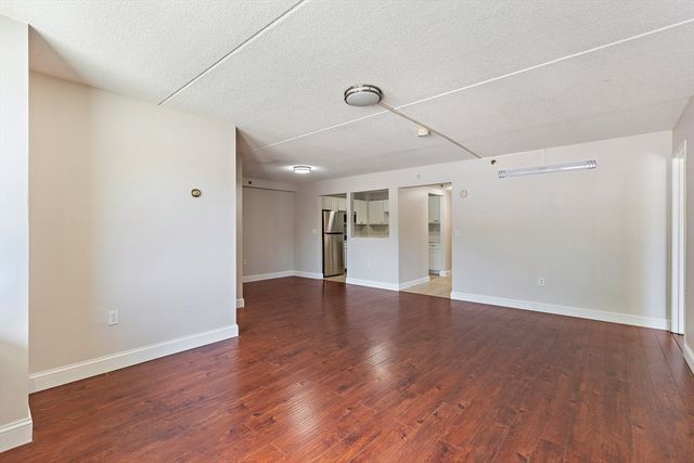 200 Cove Way 217, Quincy, MA 02169