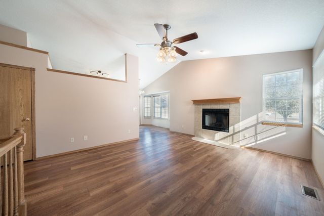 12110 E Laguna St, Wichita, KS 67207