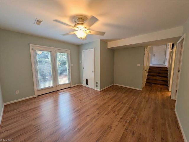 1686 Stonewood Drive, Winston-salem, NC 27103