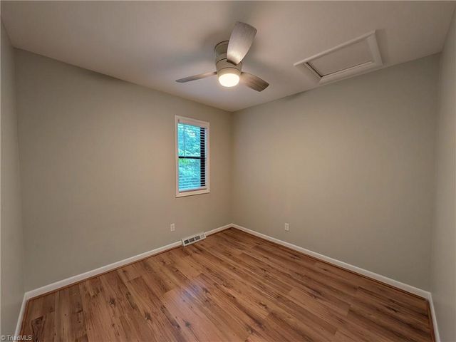 1686 Stonewood Drive, Winston-salem, NC 27103