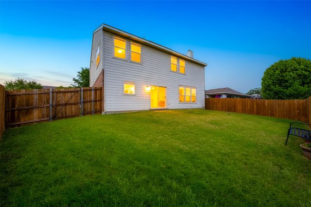 5004 Senator Drive, Fort Worth, TX 76244