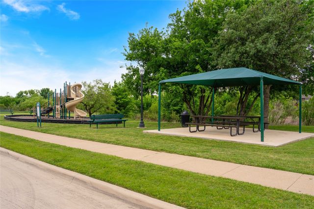 5004 Senator Drive, Fort Worth, TX 76244