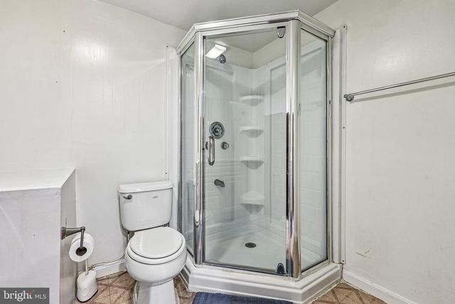 210 TWELVE OAKS DR, Gaithersburg, MD 20878