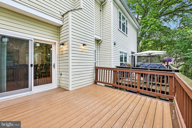 210 TWELVE OAKS DR, Gaithersburg, MD 20878