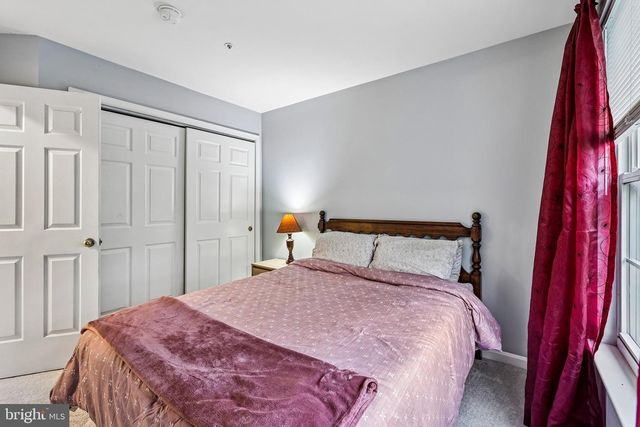 210 TWELVE OAKS DR, Gaithersburg, MD 20878