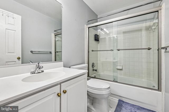 210 TWELVE OAKS DR, Gaithersburg, MD 20878