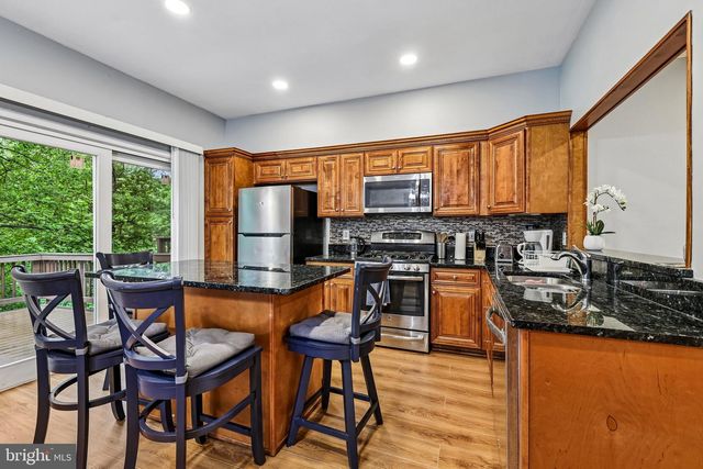 210 TWELVE OAKS DR, Gaithersburg, MD 20878