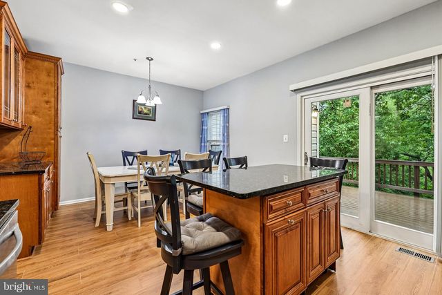 210 TWELVE OAKS DR, Gaithersburg, MD 20878