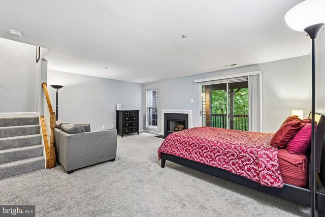 210 TWELVE OAKS DR, Gaithersburg, MD 20878