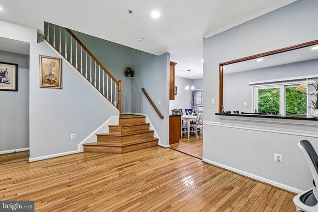 210 TWELVE OAKS DR, Gaithersburg, MD 20878