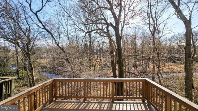 210 TWELVE OAKS DR, Gaithersburg, MD 20878