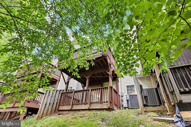 210 TWELVE OAKS DR, Gaithersburg, MD 20878