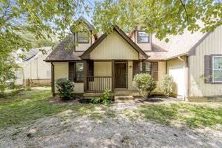 3203 Lakeford Dr, Nashville, TN 37214